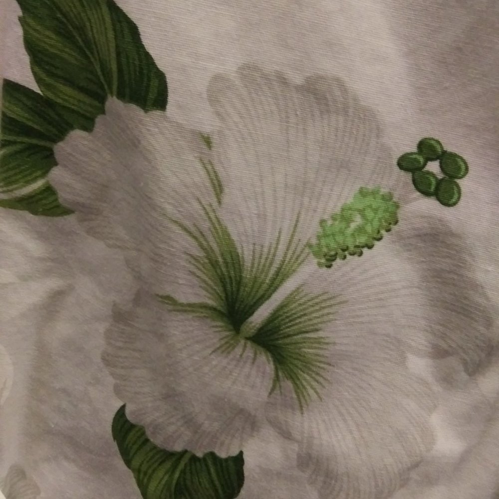 PACIFIC LEGEND SLEEVELESS WRAP FLORAL DRESS - GIRLS SIZE 10 - HAWAIIAN